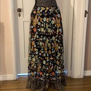Alice + Olivia boho multicolor maxi skirt. Size 0